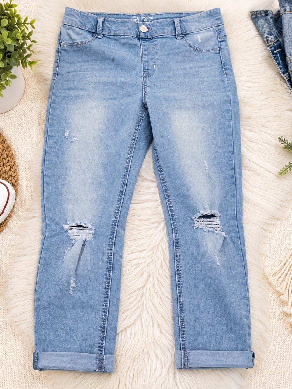 Wonder Nation Girls XXL 18 Distressed Light Wash Ripped Skinny Jeggings